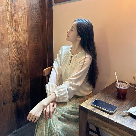 火桐hooton 花环锦簇 19姆米双乔卷边编织真丝上衣795098 商品图4