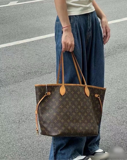 LV neverfull 中号 老花 粉条纹内衬 单肩包 商品图2