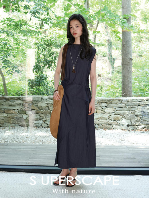 素舶 环保仿牛仔面料舒适透气通勤牛仔蓝搭片无袖背心裙 商品图3