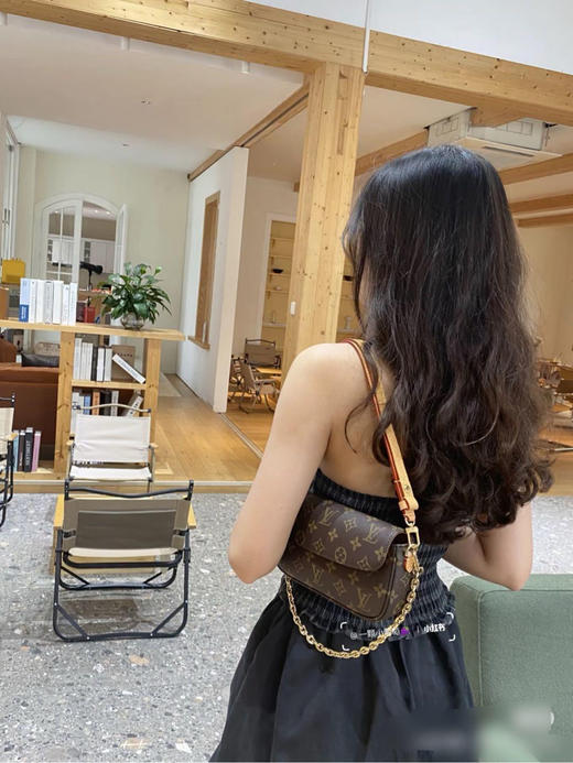 LV ivy 老花 单肩包 商品图3