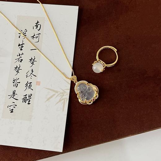 BM品牌玉髓佛公平安顺遂吊坠项链 商品图1