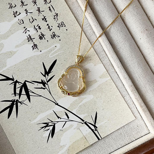 BM品牌玉髓佛公平安顺遂吊坠项链 商品图0