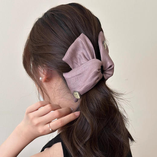 🔥卖了1.1W➕的【miu系鲨鱼夹】 气质且贵气  氛围感一下拉满🔥 商品图7