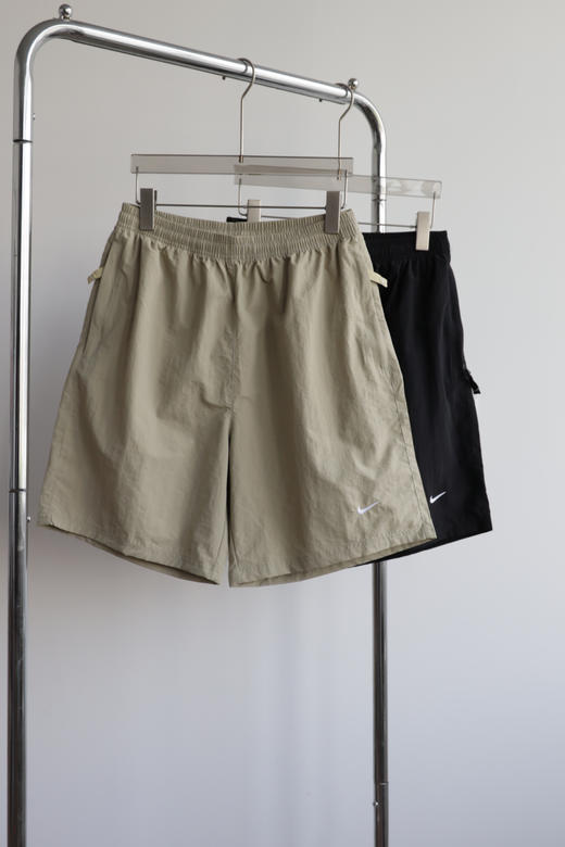 N.K 夏季 复古小Logo宽松防泼水休闲梭织运动短裤 DK393 商品图3