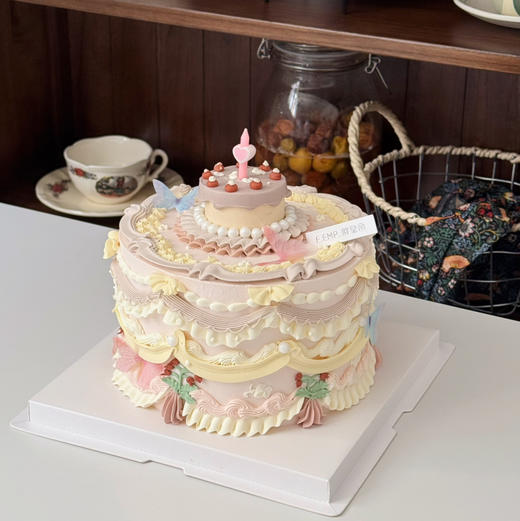 高级复古裱花蛋糕 商品图0