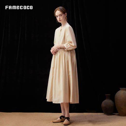 Famecoco范可儿文艺范圆领大裙摆清冷松弛感连衣裙新款FAD3FA010 商品图2