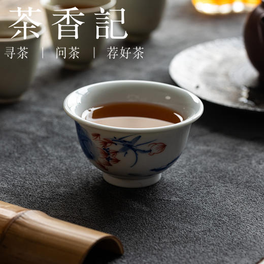 茶香记手绘荷花压手杯茶杯景德镇陶瓷品茗杯80ml茶室主人杯茶具 商品图4