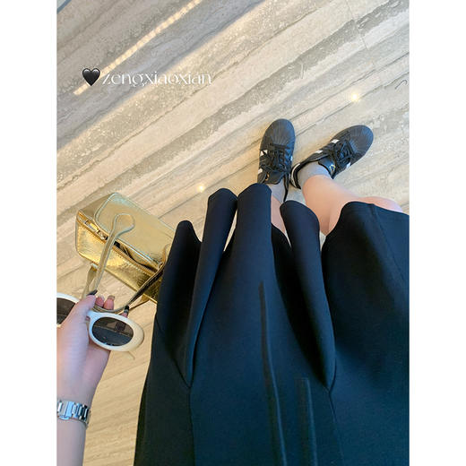 【169元任选2件】最后一波现货！赫本风纯欲气质背心裙 商品图3