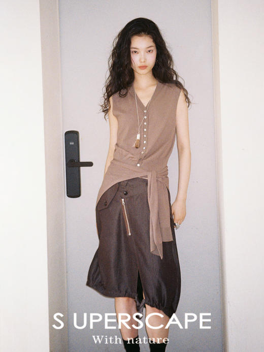 素舶 高密肌理感丝滑斜门襟茧型下摆抽绳半裙 商品图4