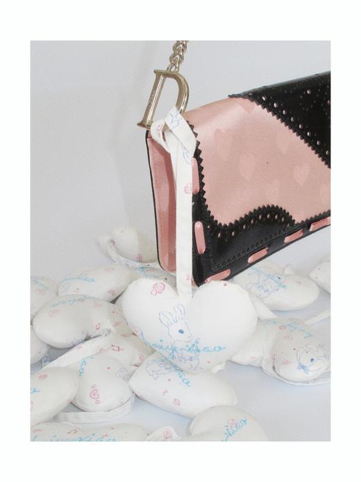 Kaiy Xiao 小兔子系列 爱心小抱枕挂件 商品图2