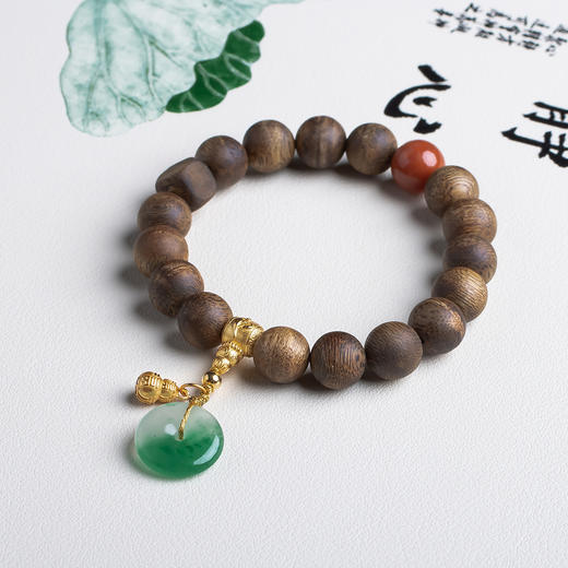 xy0469沉香+南红非洲翠平安扣手串 商品图2