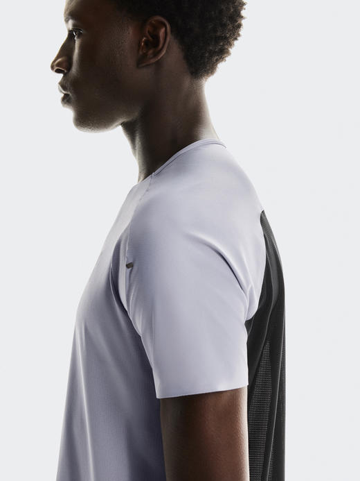 On 昂跑 Performance-T 3.0 男款跑步T恤 商品图6