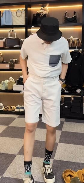 纯色休闲百搭短裤