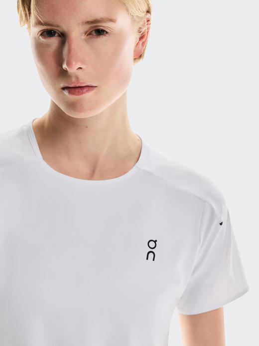 On 昂跑 Performance-T 3.0 女款跑步T恤 商品图1