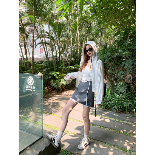 <曾小咸推荐>3.23现货秒杀 ！微信超特价！韩系连帽花边衬衫 日常189.99 立减100 秒杀89.99！！ 商品图3