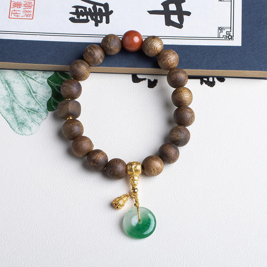 xy0469沉香+南红非洲翠平安扣手串 商品图4