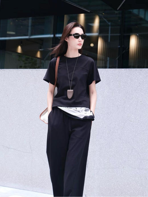 723-5 小禾渠道货 飞机装 套装 大长腿长裤 垂坠阔腿裤 显瘦显瘦显瘦 商品图4