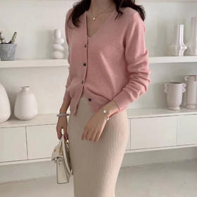 「2件79！」包芯纱V领开衫 | 秋冬清仓，可秋季外穿、冬季内搭