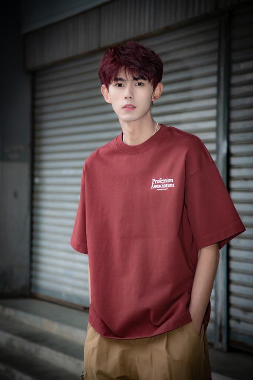 W422612114字母短袖T恤 商品图3