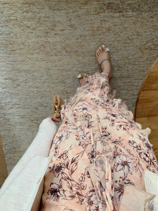 金蘑菇菇  木槿与琥珀 / 斜裁v领轻甜碎花私服连衣裙 商品图12