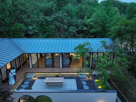 【团建优选-青城山013号院】3999元=7房川西温泉小院，全屋地暖，海洋球/攀爬墙/等亲子游玩项目，亲子家庭出游必选！sjsy 商品图0