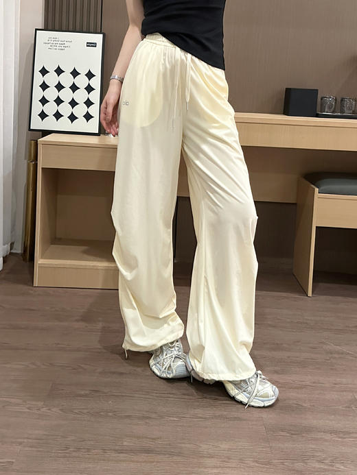 Alo抽绳两穿速干显瘦美式防晒伞兵裤 商品图4