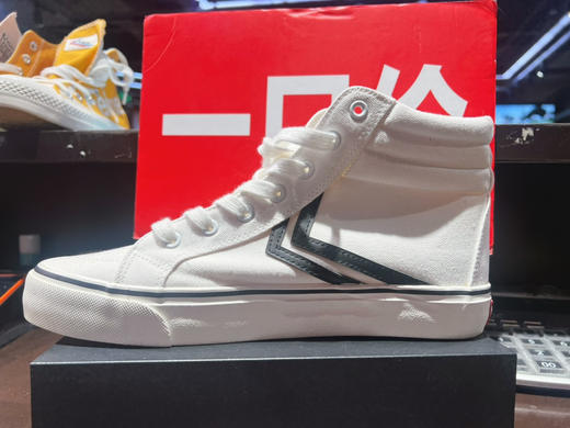 MJ｜飞跃高帮字母鞋春秋新款学生百搭舒适小白鞋运动简约板鞋帆布鞋微瑕清仓169HQ白色 商品图1