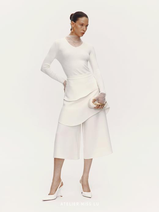 【清晨微光】珍珠点缀纱纱拼接针织上衣 商品图3