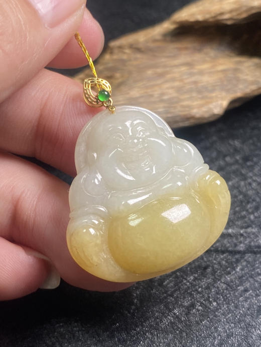 【FC0011】18K金镶嵌翡翠黄翡佛公吊坠 色泽鲜明 俏色巧雕 特色精美 商品图3