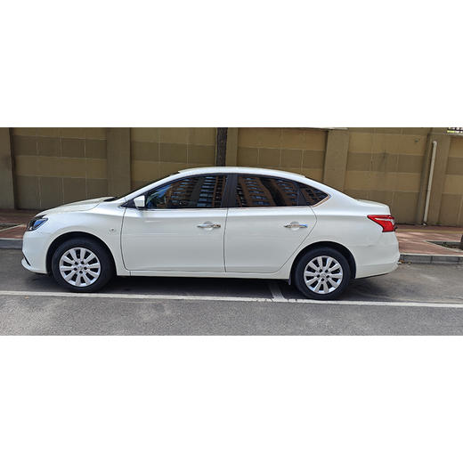 日产 轩逸 经典 1.6XE CVT舒适版【长租-北京】 商品图3