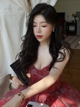 lanys兰思身体素颜霜ianys男女懒人霜保湿全身脸部脖子不沾衣120g/支