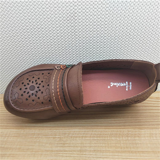 豪行夏季新款24292131真皮休闲打孔低跟女鞋凉鞋皮鞋 商品图3