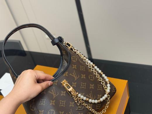 D072426复古感十足时尚耐看新款The Drop 腋下包 商品图10