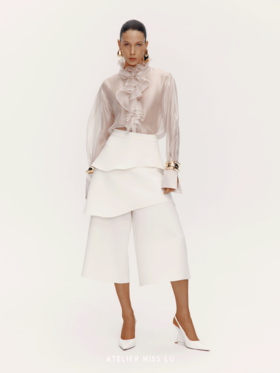 【天鹅堡晨雾】宫廷风压褶设计透视造型衬衫上衣