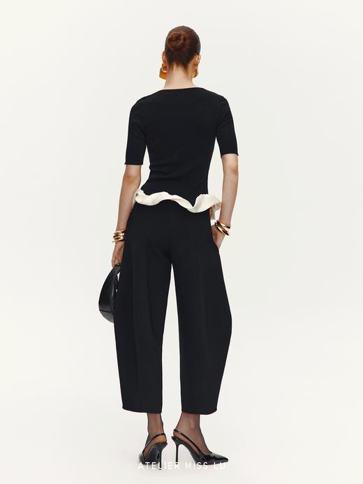 【午夜芭蕾】下摆云朵环绕拼接V领针织上衣 商品图0