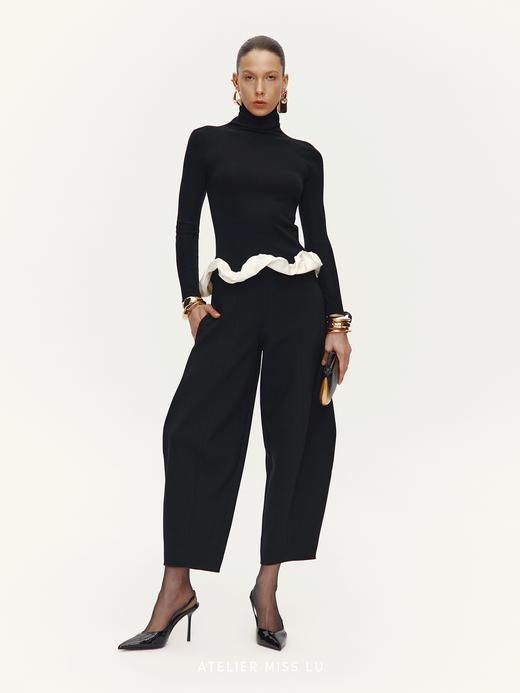 【柔夜雕塑】下摆云朵环绕拼接高领针织上衣 商品图1