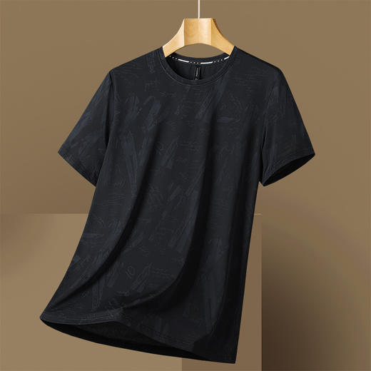 【DSK】大依优型大码冰丝短袖T恤夏季情侣舒适体恤薄款透气运动健身速干跑步上衣男士 商品图3