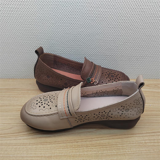 豪行夏季新款24292131真皮休闲打孔低跟女鞋凉鞋皮鞋 商品图2