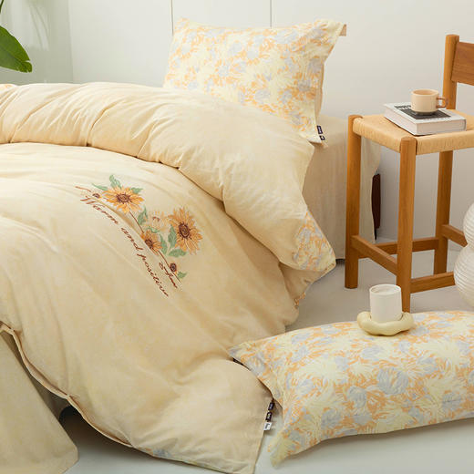 多喜爱新疆棉刺绣斜纹四件套静谧雅舍系列（春蓝轻语/星葵晨曦/绿意漫步/青鸢绘梦/露夕） 商品图9