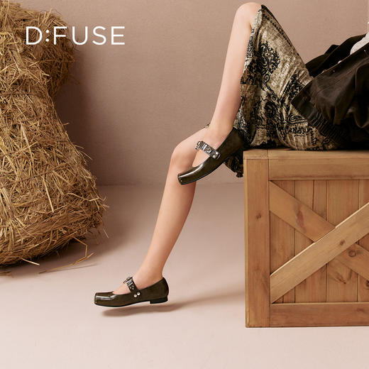 Dfuse迪芙斯2025秋季新款一字带心形扣单鞋方头铆钉玛丽珍鞋芭蕾鞋DFD3111030 商品图2