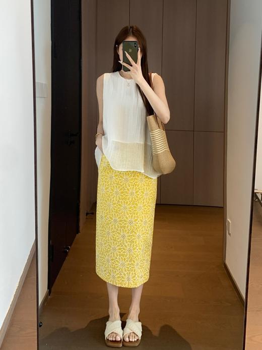 明媚浪漫100%棉花朵刺绣镂空直筒后松紧腰显瘦半裙 商品图4