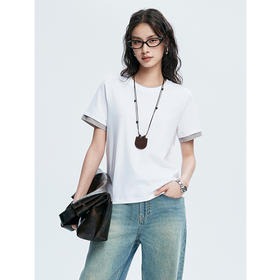 初棉假两件棉弹舒感T微宽松短袖T恤363601022 | 微宽松版型设计、贴合身形不紧绷、适合多种体型、假两件剪裁巧妙提升层次感、单穿叠穿皆宜、休闲时尚