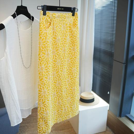 明媚浪漫100%棉花朵刺绣镂空直筒后松紧腰显瘦半裙 商品图6