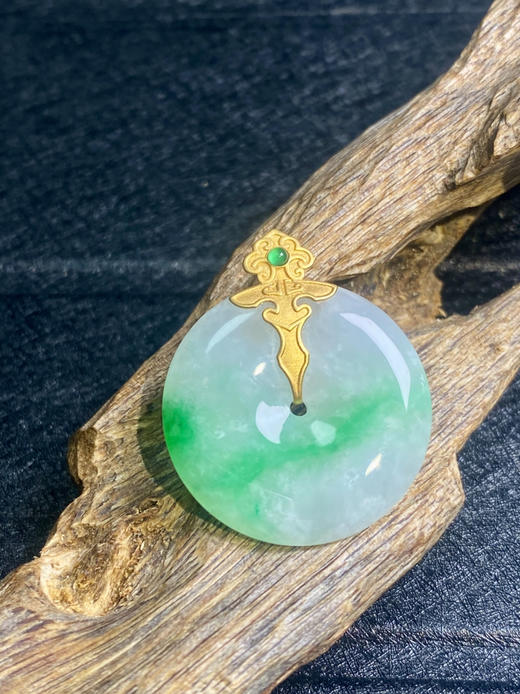 【FC0014】18K金镶嵌翡翠冰飘绿平安扣吊坠 色泽阳绿 款式精美 完美 商品图1