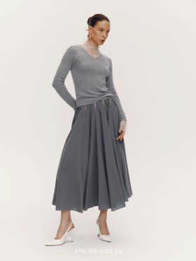 【雾都微光】珍珠点缀纱纱拼接针织上衣