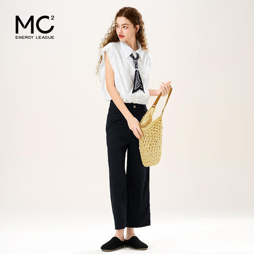 mc2白色翻领无袖衬衣女装夏季新款下摆抽皱时尚洋气设计感赠丝巾 商品图2