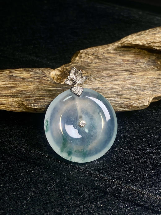 【FC0004】18K金镶嵌翡翠平安扣吊坠 冰润通透  飘花灵动 刚性十足 商品图3