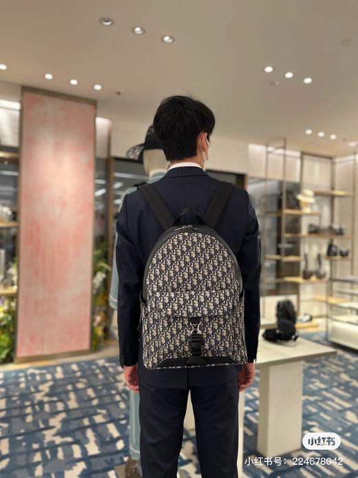 D072431大容量满印老花双肩背包男女同款 商品图4