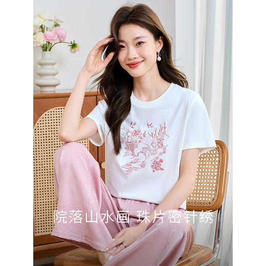 【专属特价】熙世界25年夏新款国风刺绣T恤短袖正肩小个子圆领宽松气质上衣 商品图1
