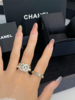 CHANEL香奈儿25P春夏镶嵌设计浅金色水钻双C菱格戒指 男女同款情侣款（XTY） 商品缩略图3